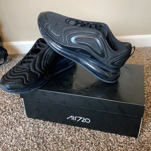 Airmax 720 - All Black